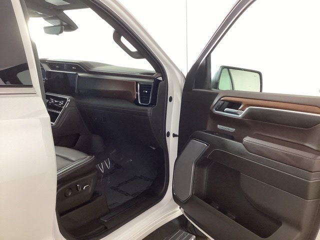 Used 2023 GMC Sierra 1500 Denali w/ Denali Reserve Package AWD/4WD image 21