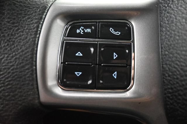 Used 2021 RAM 1500 Classic SLT AWD/4WD image 21