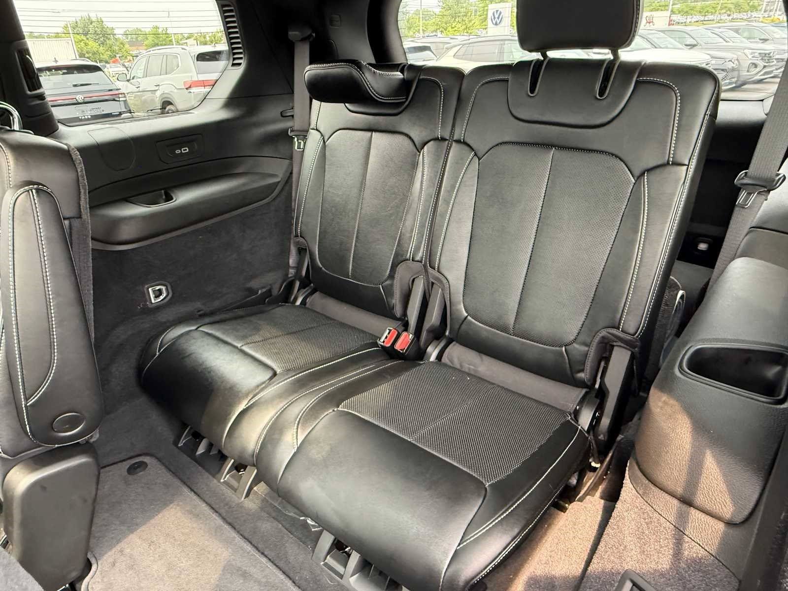 Used 2024 Jeep Grand Cherokee L Overland w/ Luxury Tech Group IV AWD/4WD image 21