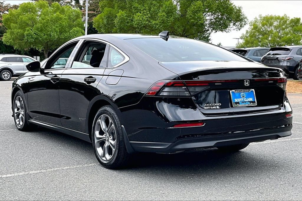 Certified 2024 Honda Accord EX image 4