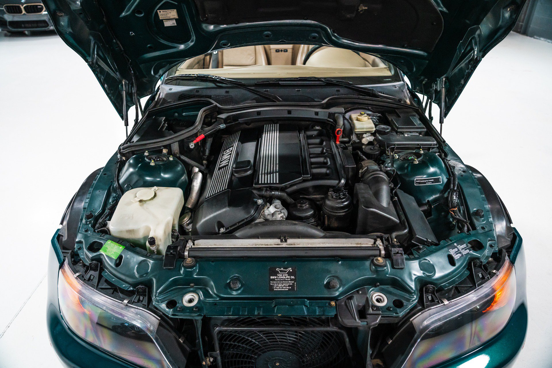 Used 1999 BMW Z3 2.5i RWD image 20