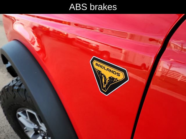 Used 2024 Ford Bronco Badlands image 13