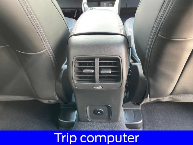 New 2026 Ford Escape ST-Line w/ Cold Weather Package AWD/4WD image 31