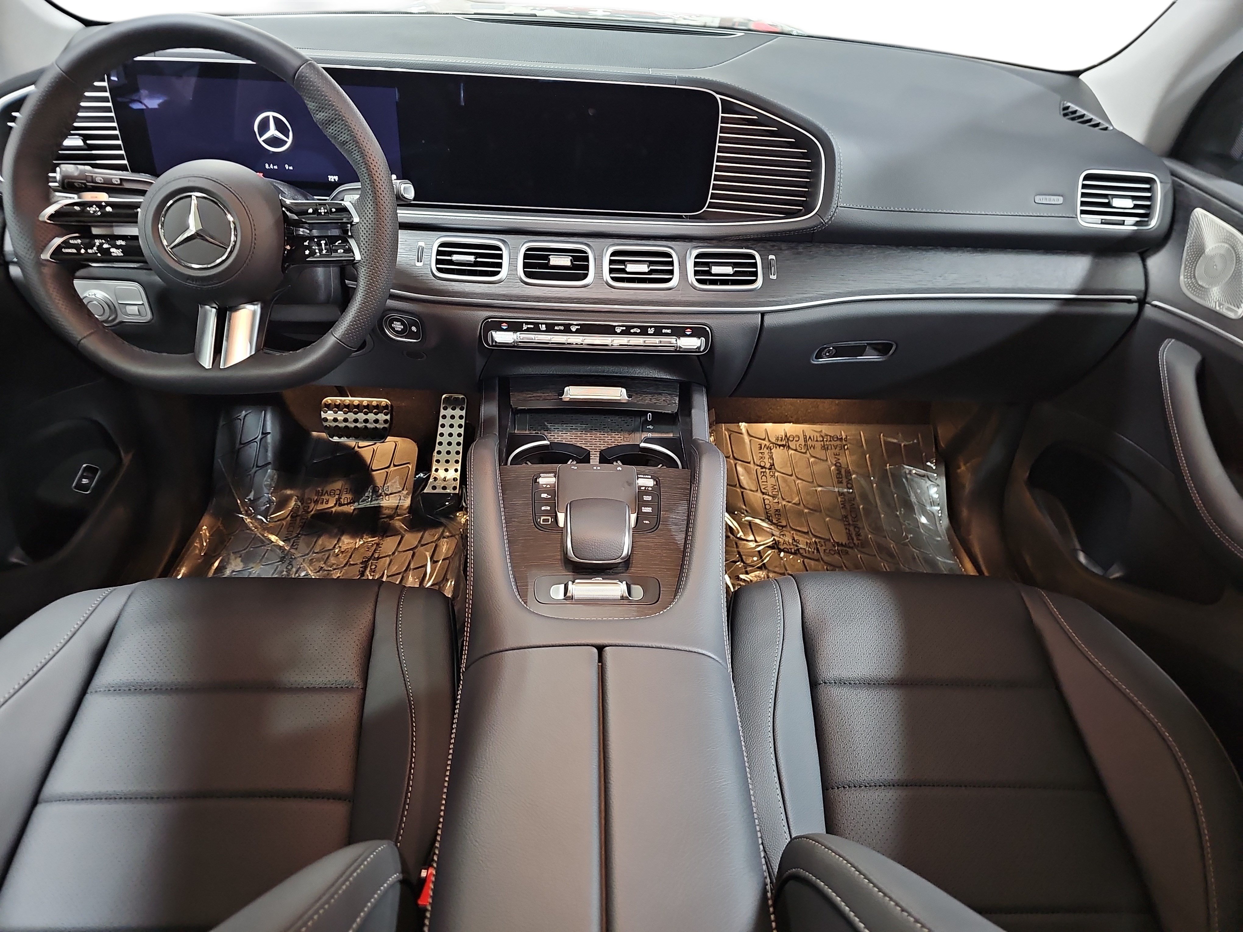 New 2026 Mercedes-Benz GLS 450 4MATIC image 9