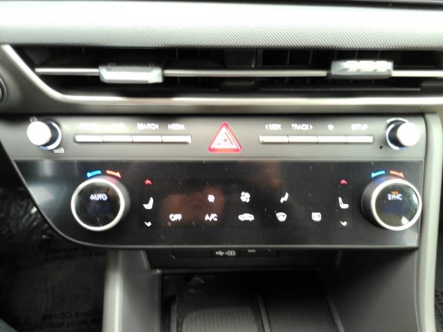 Used 2024 Hyundai Sonata SEL w/ Convenience Package image 40