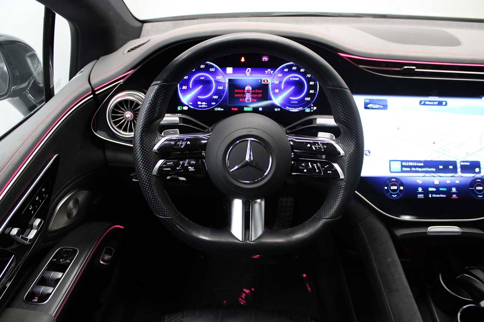 Used 2022 Mercedes-Benz EQS 580 EQS 580 image 17