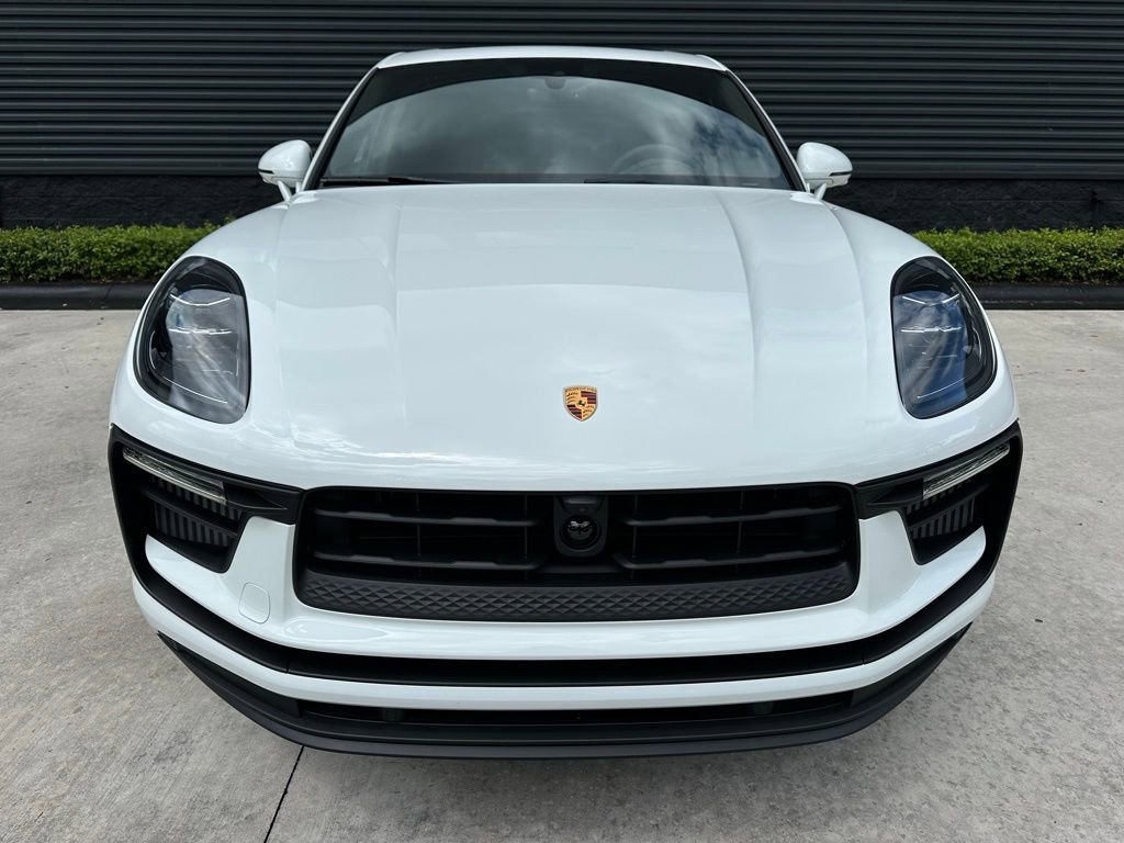 Used 2026 Porsche Macan S AWD/4WD image 8