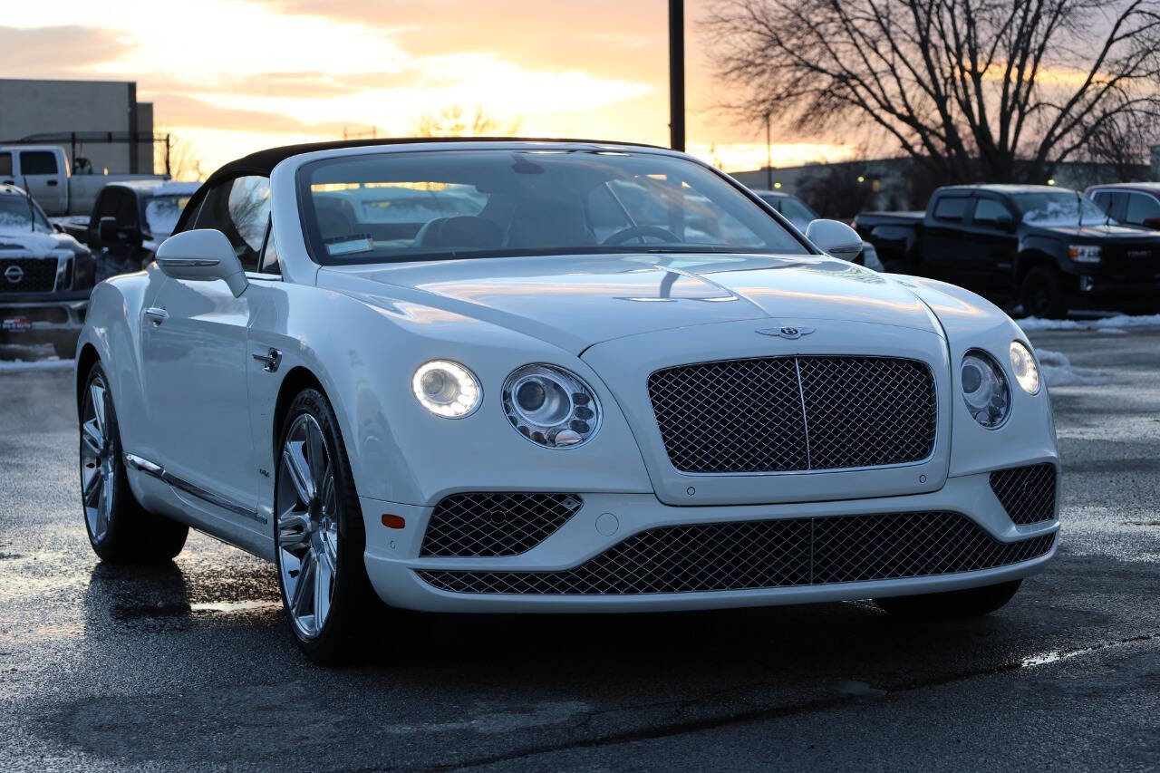 Used 2016 Bentley Continental GT image 4