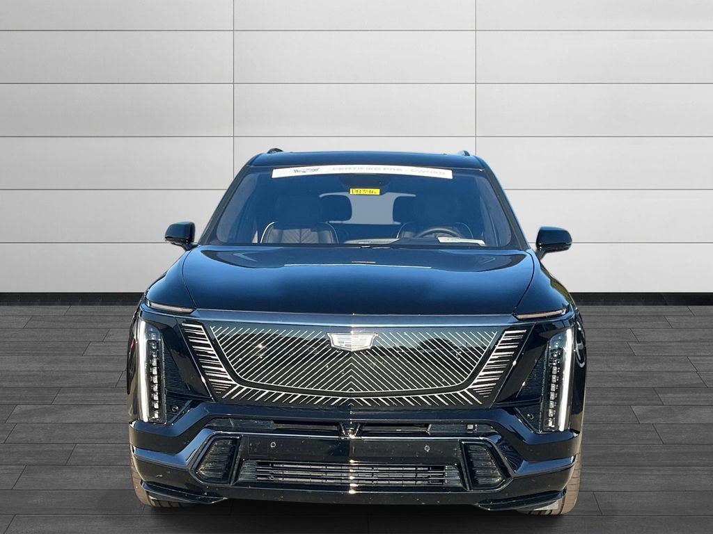 Certified 2026 Cadillac Vistiq Platinum w/ LPO, Floor Liner Package AWD/4WD image 8