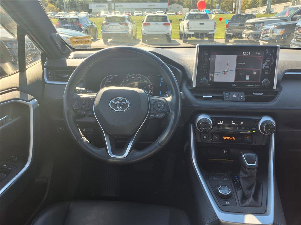 Used 2019 Toyota RAV4 XSE image 9