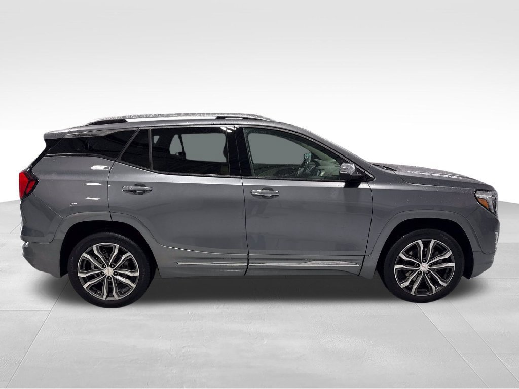 Used 2020 GMC Terrain Denali w/ Denali Premium Package AWD/4WD image 54