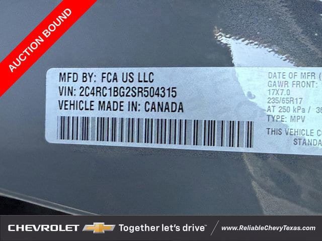 Used 2025 Chrysler Pacifica Select FWD image 41