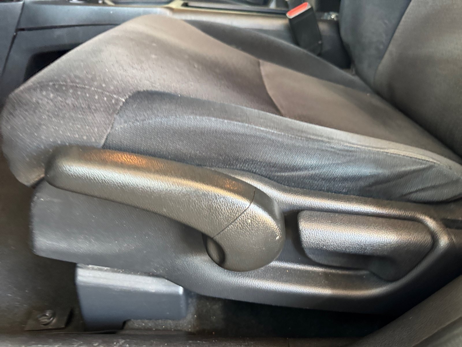 Used 2014 Honda CR-V EX image 10