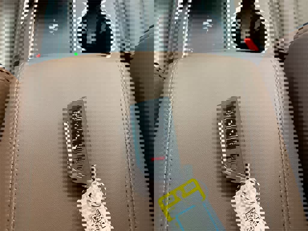 Used 2022 Acura MDX SH-AWD w/ Advance Package image 40