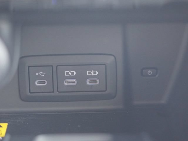 Used 2023 Toyota Venza Nightshade AWD/4WD image 29