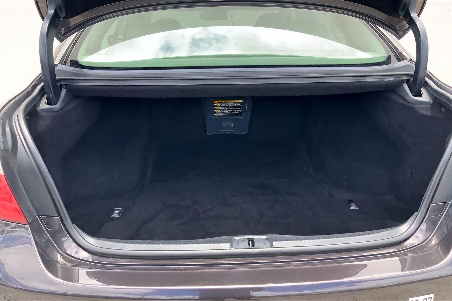 Used 2007 Lexus LS 460 RWD image 18