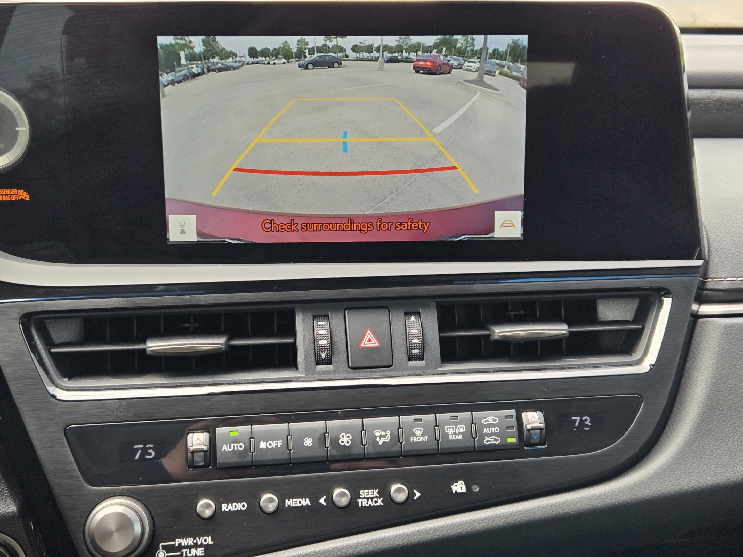 Used 2025 Lexus ES 300h w/ Premium Package FWD image 14