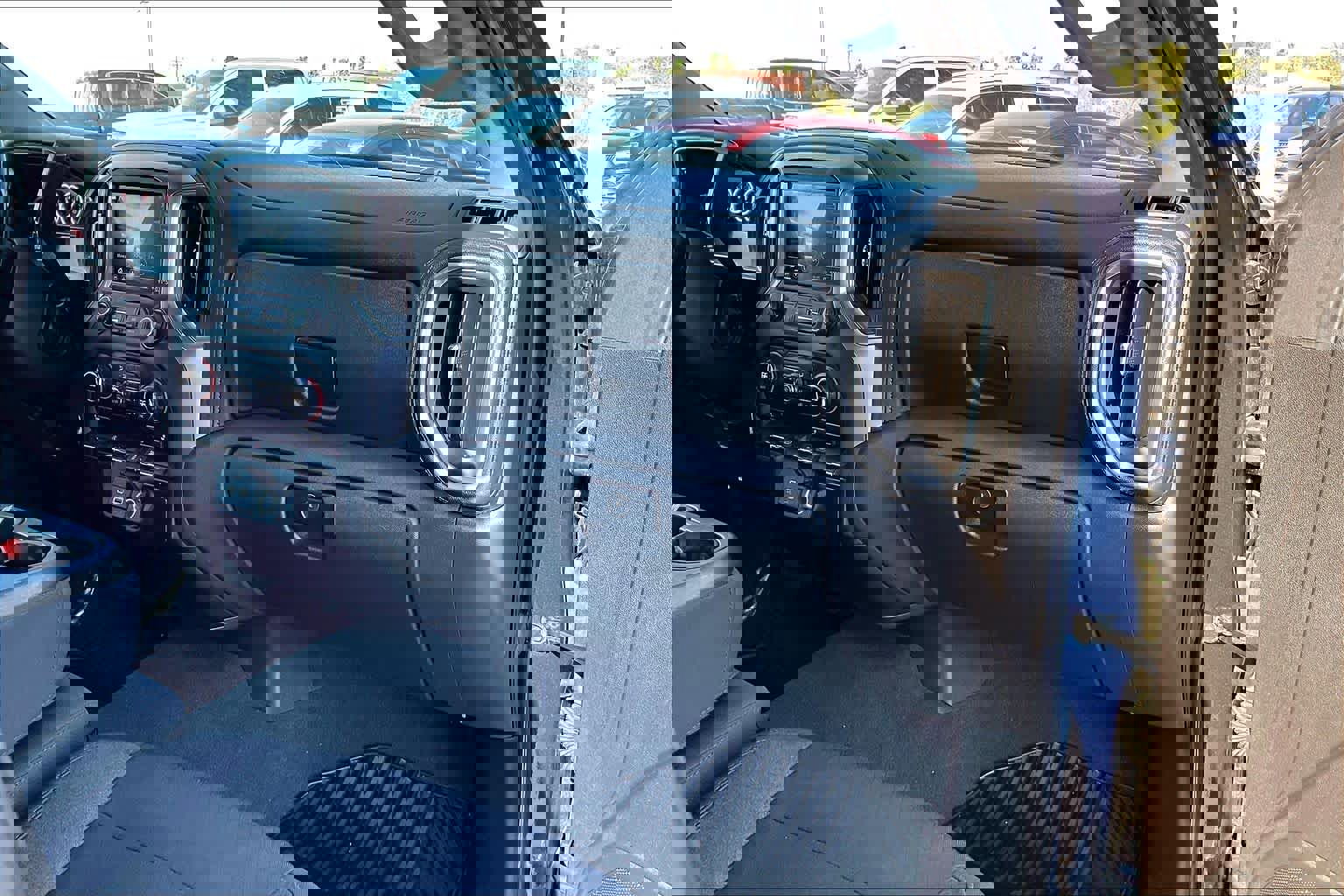 Used 2020 Chevrolet Silverado 1500 LT w/ Texas Edition RWD image 18