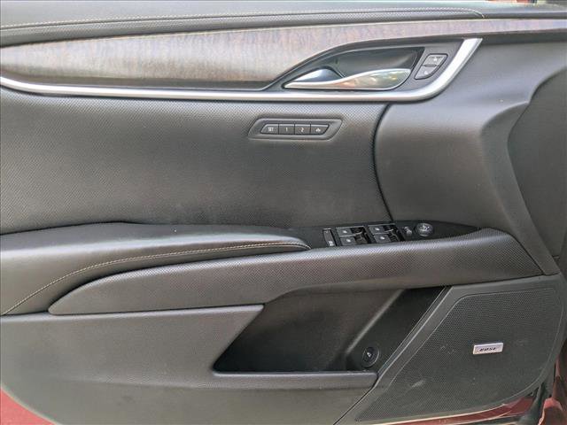 Used 2019 Cadillac XTS Luxury image 9