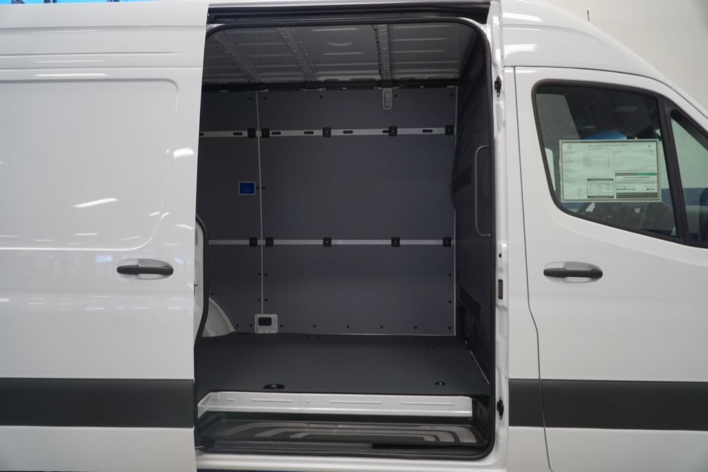 New 2026 Mercedes-Benz Sprinter 2500 image 8