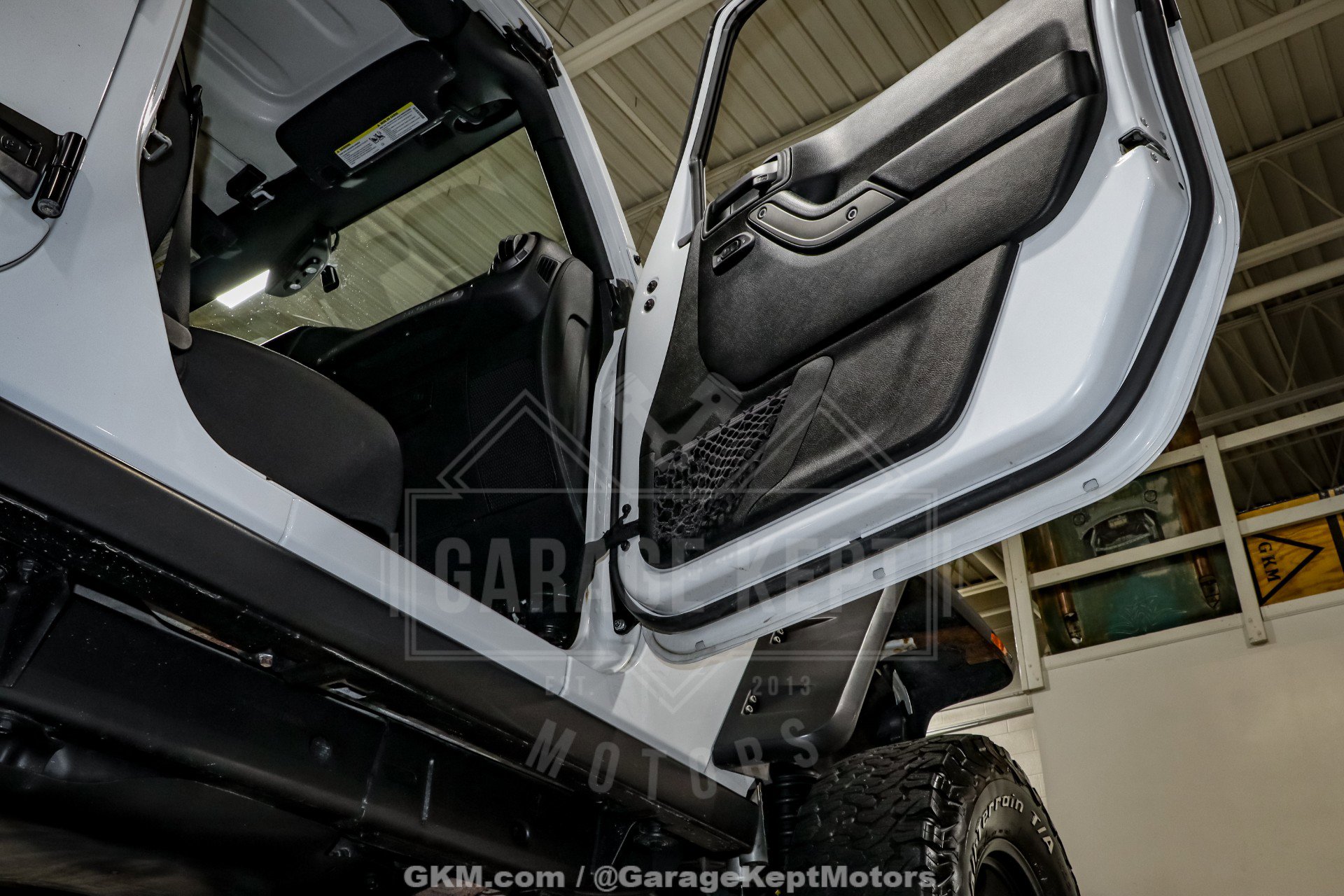 Used 2018 Jeep Wrangler Unlimited Sport w/ Power Convenience Group image 82