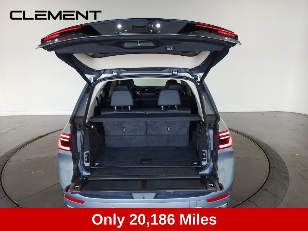 Used 2023 BMW X7 xDrive40i w/ Premium Package AWD/4WD image 8