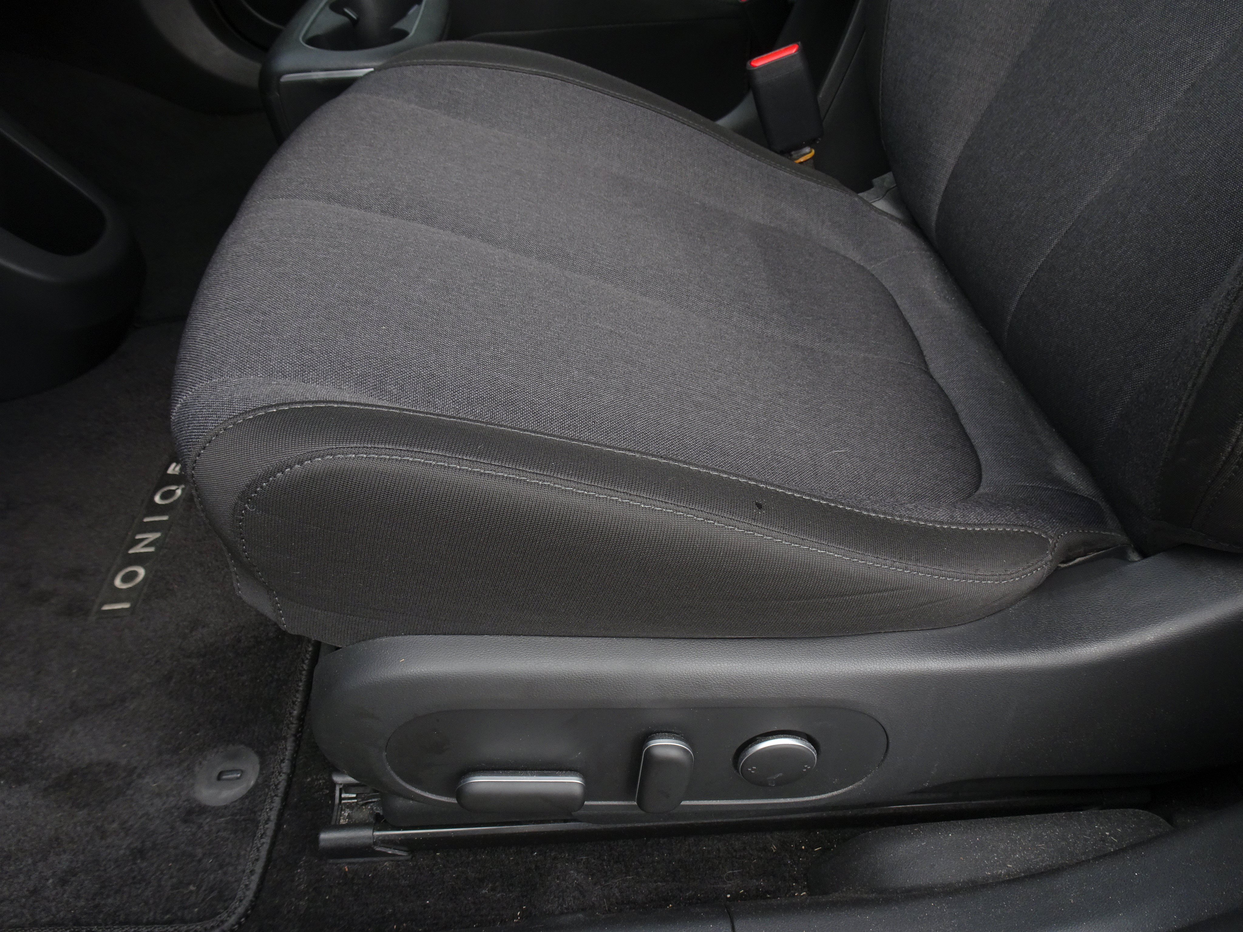 Used 2023 Hyundai Ioniq 5 SE RWD image 9