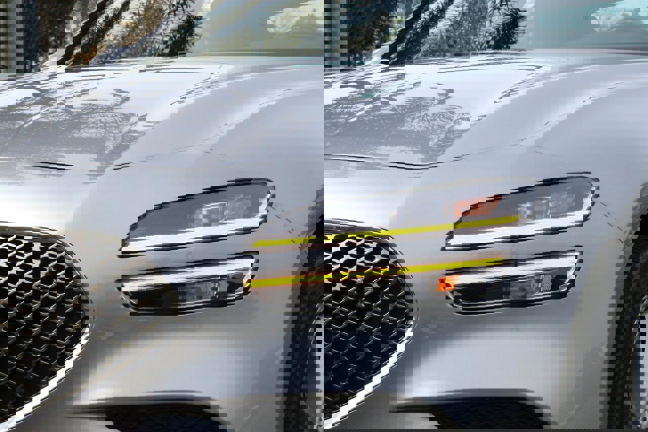 Used 2022 Genesis G70 2.0T RWD image 9