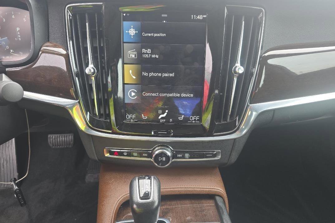 Used 2018 Volvo S90 T5 Momentum AWD/4WD image 9
