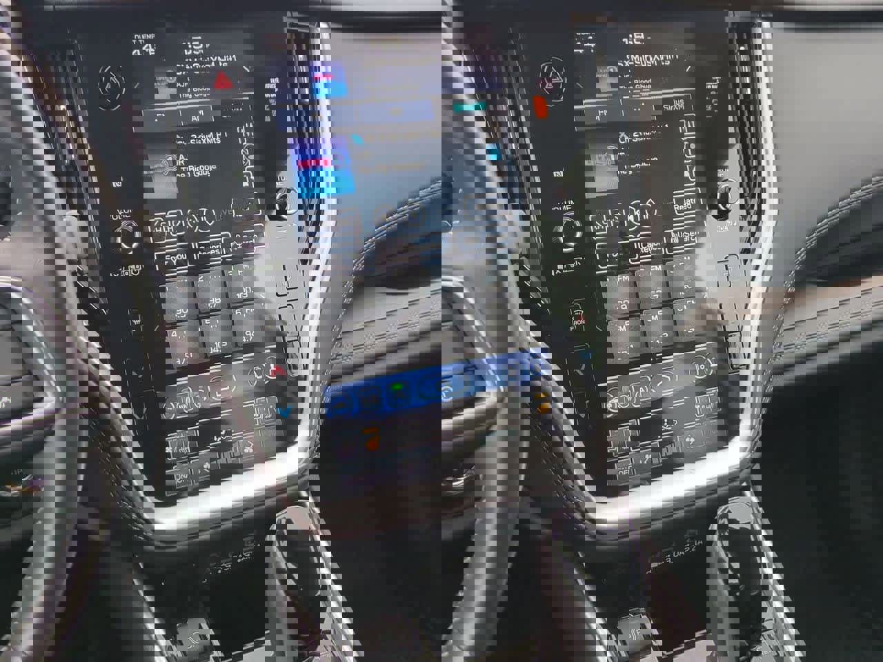 Used 2023 Subaru Outback Touring image 28