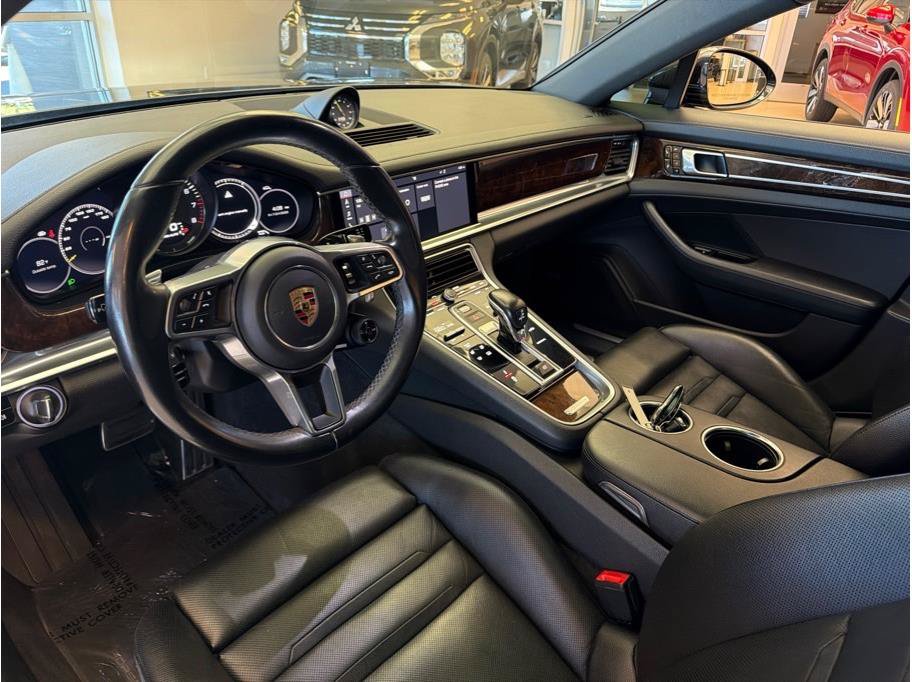 Used 2018 Porsche Panamera 4 AWD/4WD image 24
