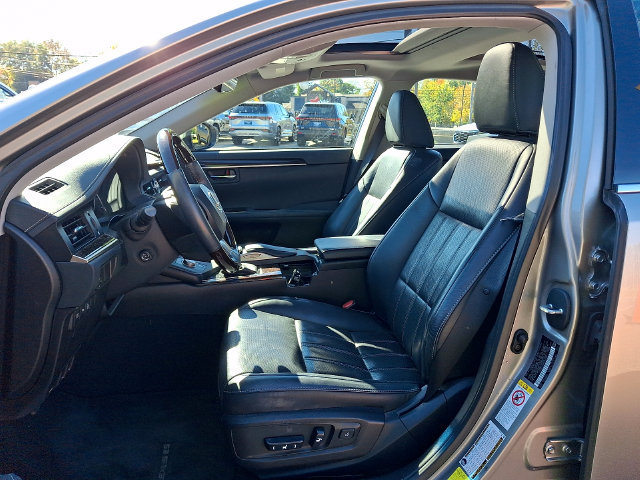 Used 2017 Lexus ES 350 w/ Luxury Package FWD image 13