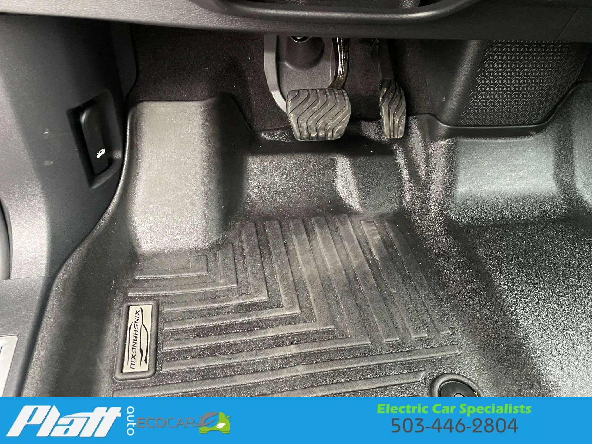 Used 2023 Nissan Ariya AWD image 23