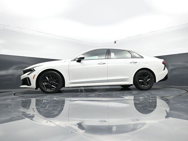 Used 2025 Kia K5 LXS FWD image 52