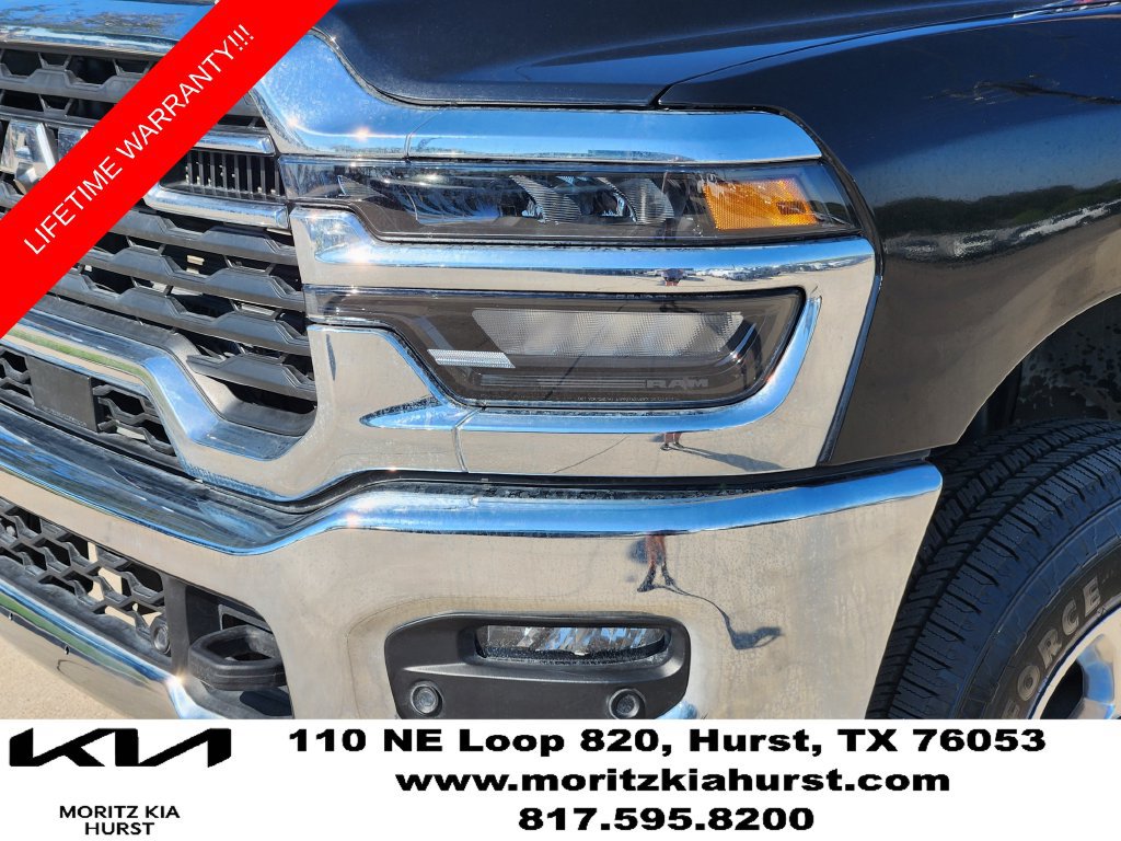 Used 2025 RAM 2500 Big Horn AWD/4WD image 15