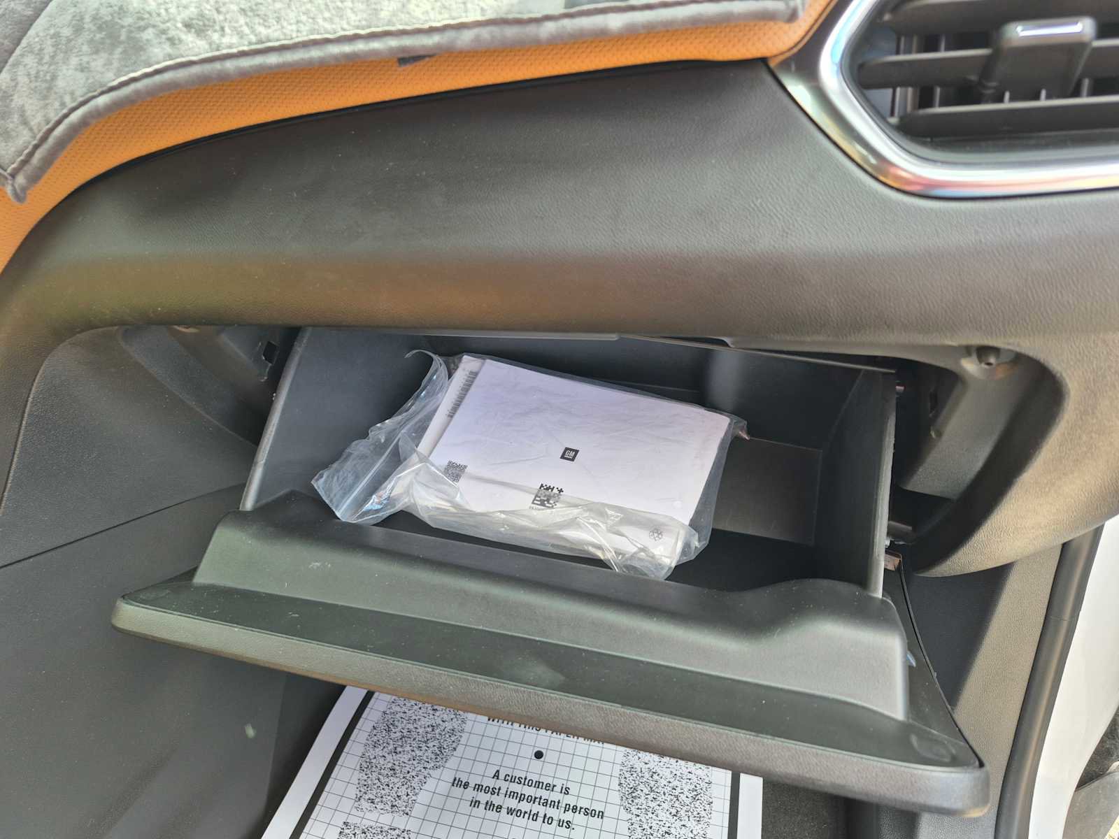 Used 2021 Chevrolet Equinox Premier image 29