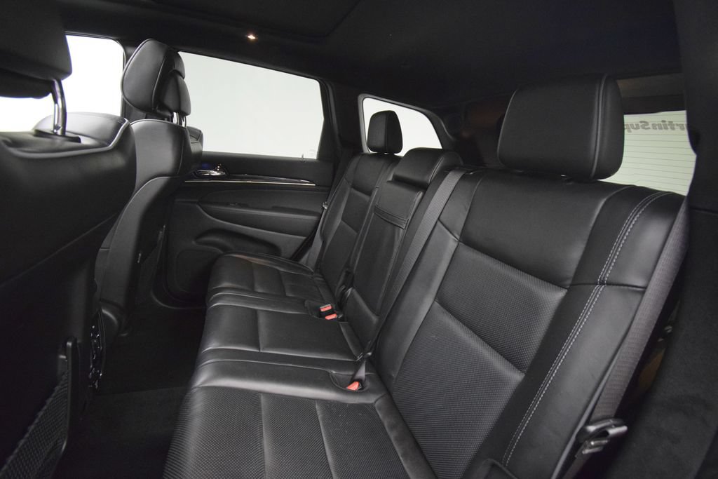 Used 2021 Jeep Grand Cherokee Overland AWD/4WD image 26