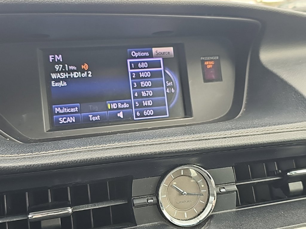 Used 2013 Lexus ES 350 w/ Luxury Pkg FWD image 6