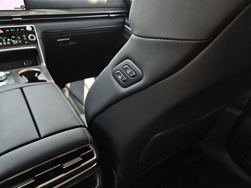 New 2026 Genesis GV80 2.5T Advanced image 20