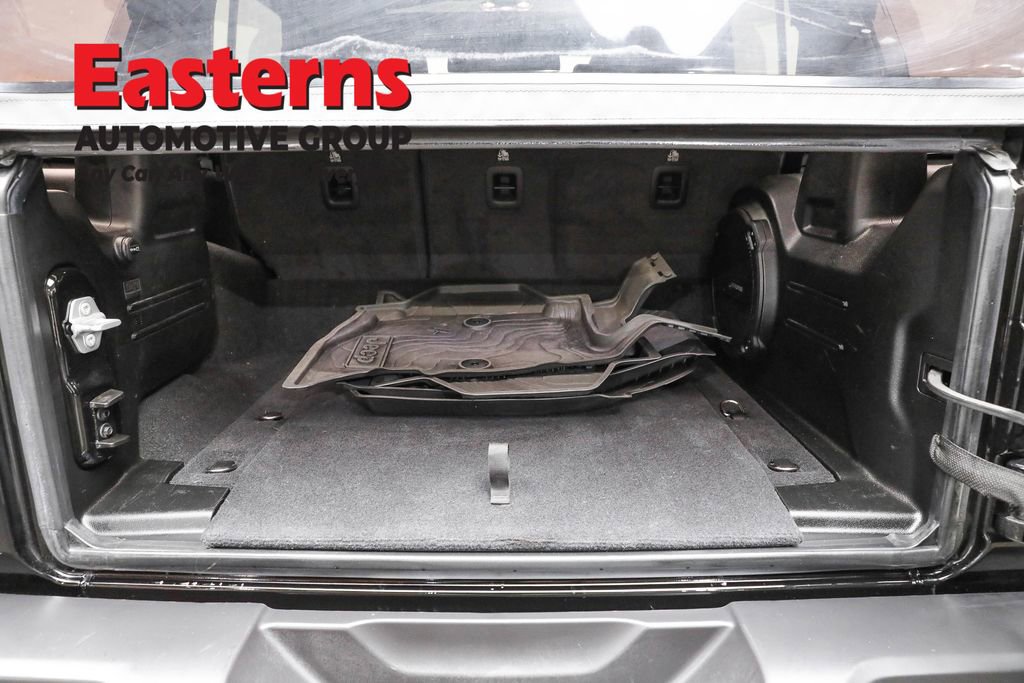 Used 2023 Jeep Wrangler Unlimited w/ Cold Weather Group image 9