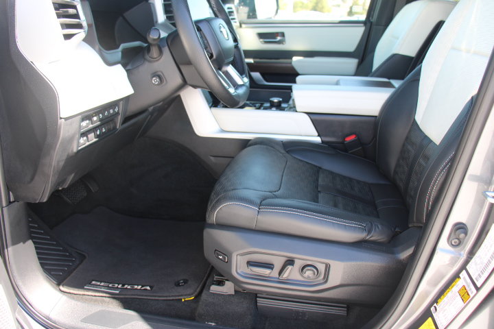 Certified 2024 Toyota Sequoia Capstone AWD/4WD image 12