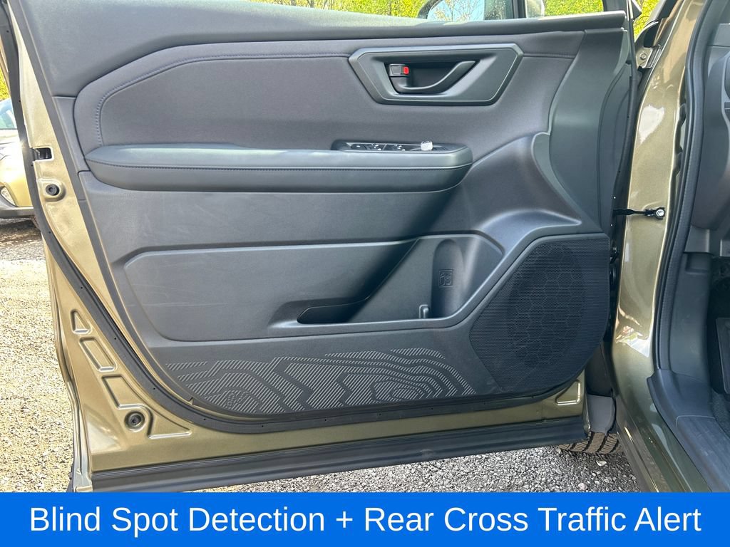 Used 2026 Subaru Forester Premium AWD/4WD image 12