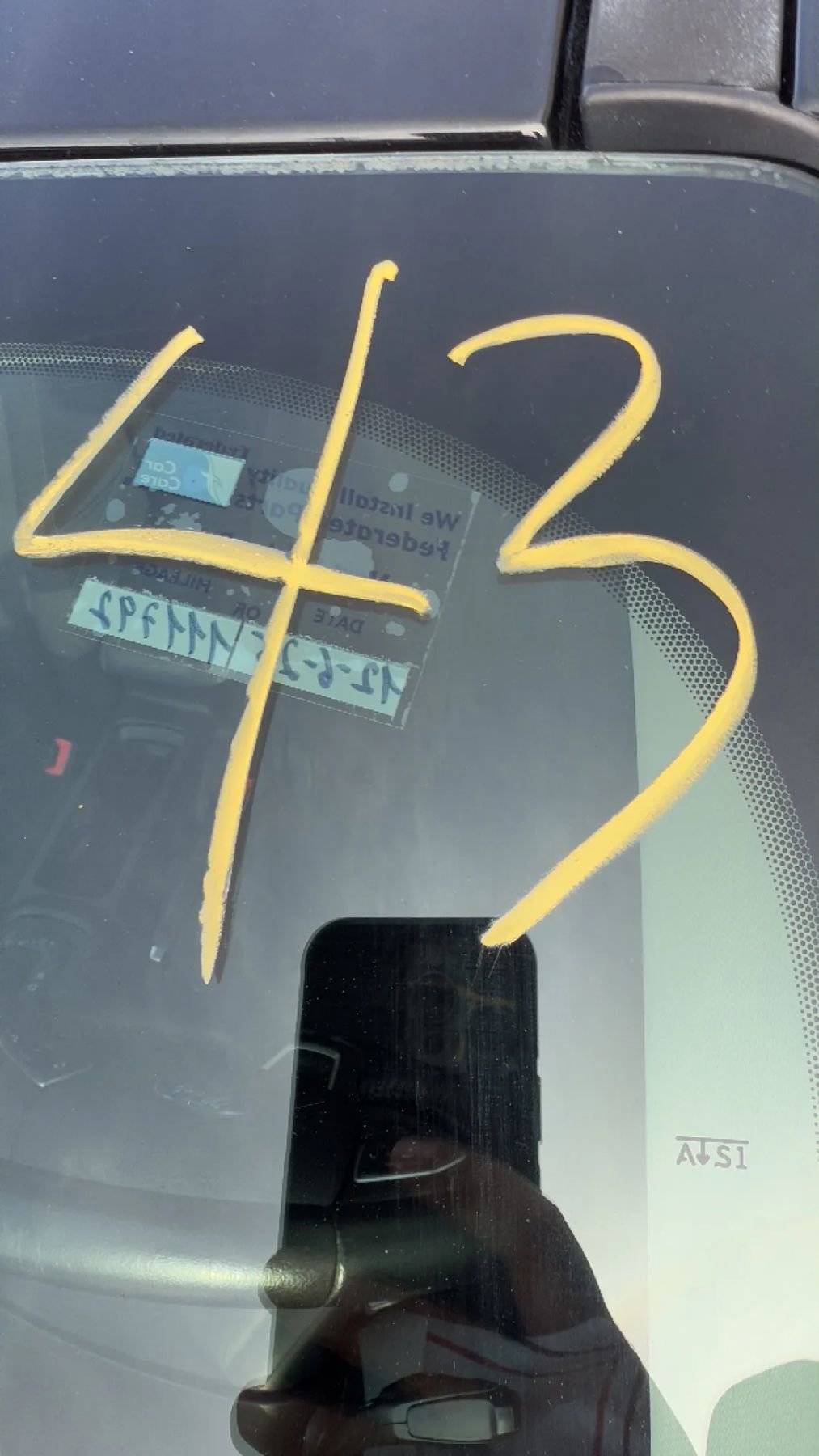 Used 2015 Ford Focus SE w/ SE Sport Package image 29