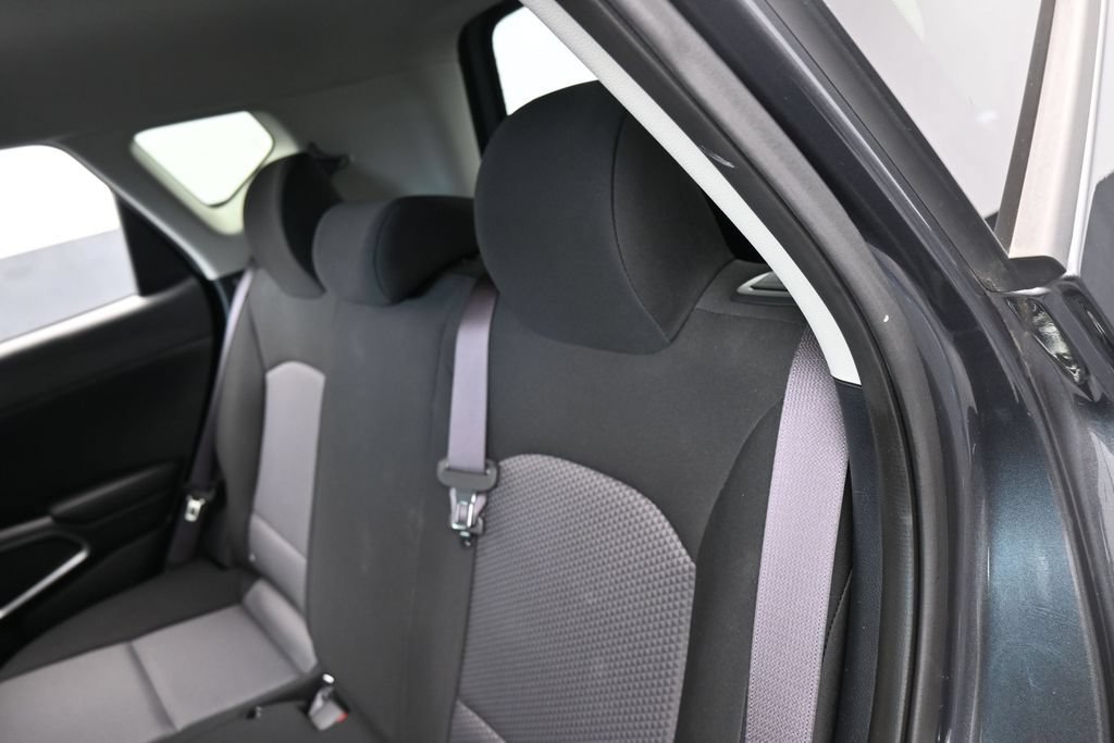 Used 2024 Kia Soul S FWD image 32