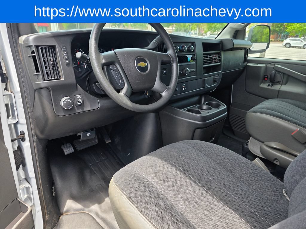 Certified 2025 Chevrolet Express 2500 w/ Driver Convenience Package RWD image 33