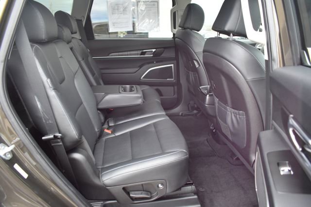 Used 2023 Kia Telluride EX X-Line image 45