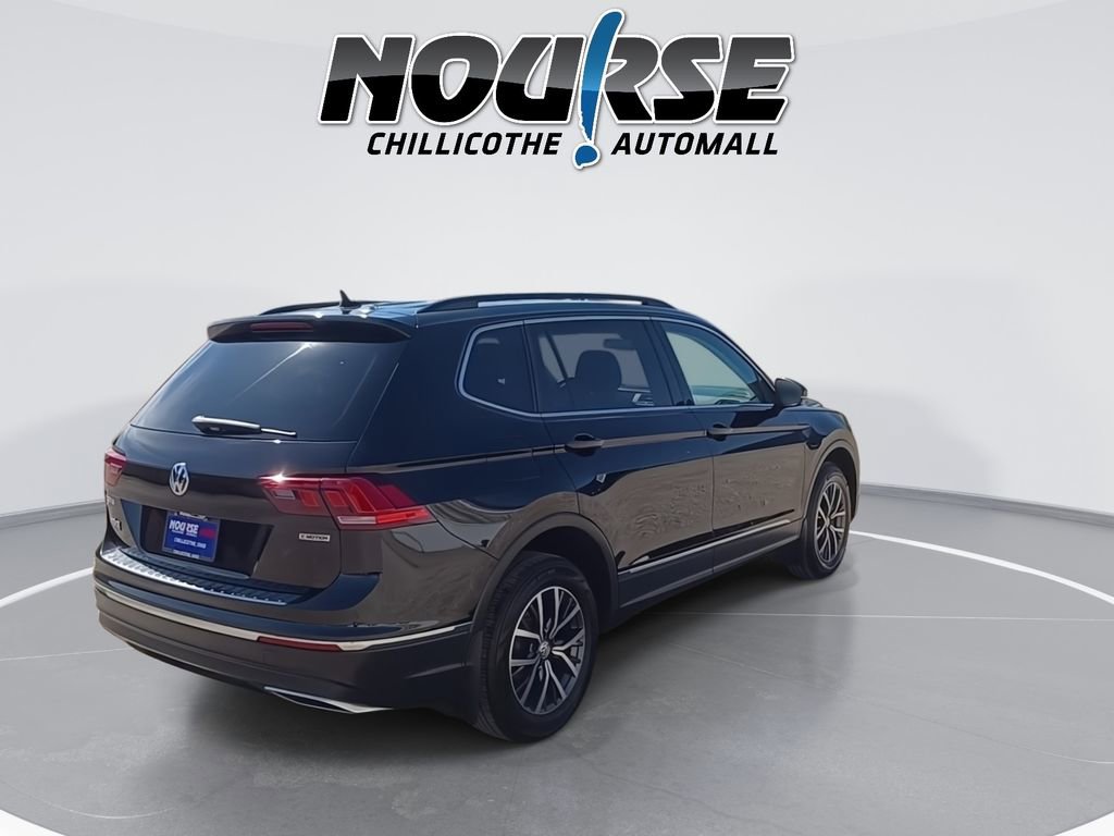 Used 2020 Volkswagen Tiguan SE w/ Panoramic Sunroof Package AWD/4WD image 8