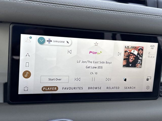 Used 2024 Land Rover Defender 90 S image 31