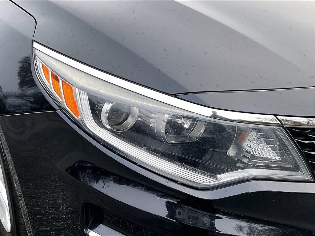 Used 2018 Kia Optima LX w/ 17" Alloy Wheels Package image 26