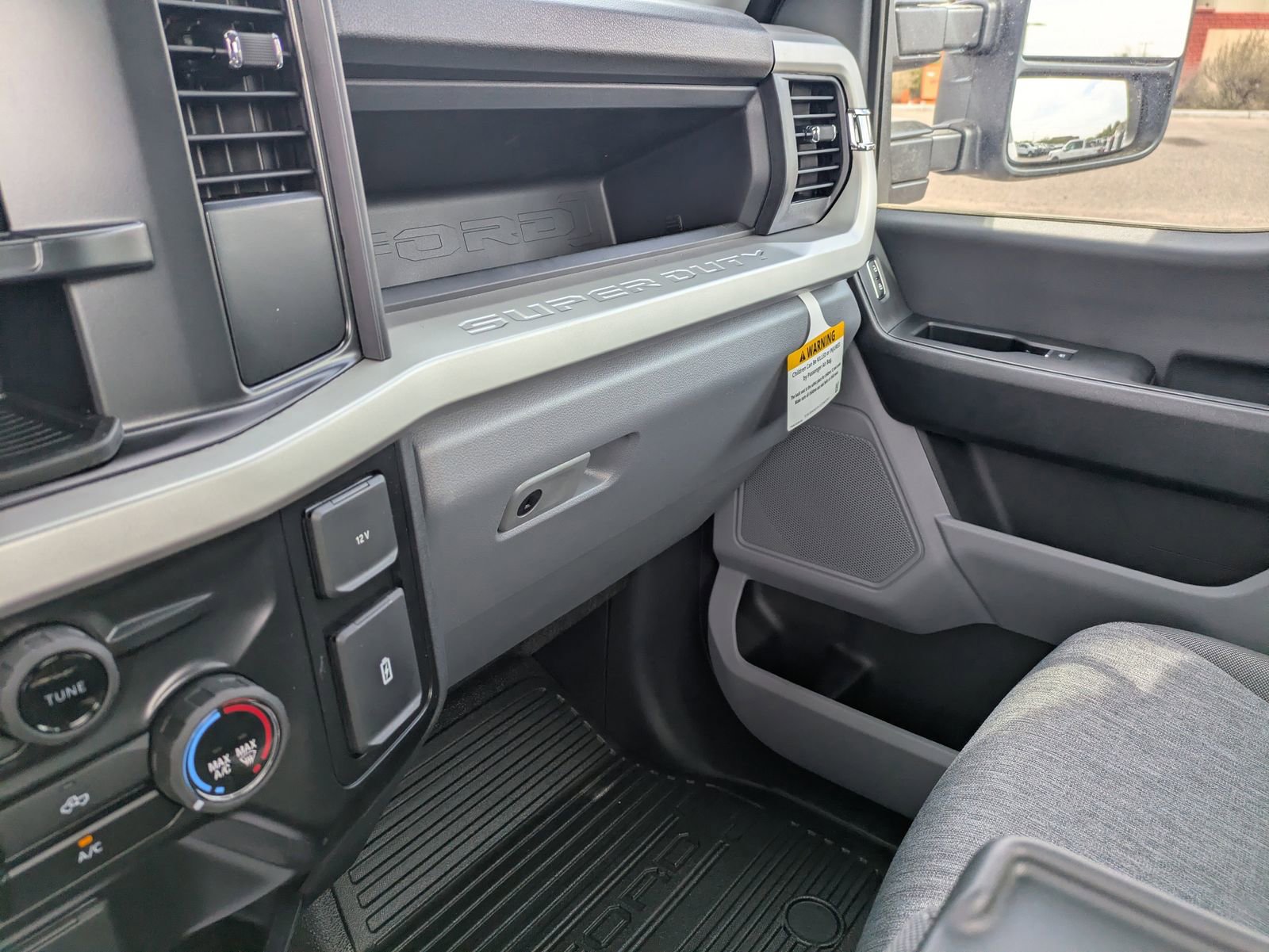 New 2026 Ford F550 4x4 Regular Cab Super Duty image 19